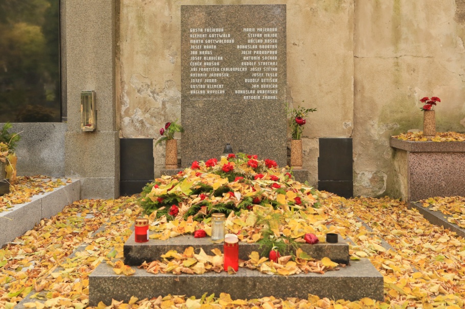 Olšany Cemetery, Olšanské hřbitovy, Prague, Prag, Praha, Czech Republic, fotoeins.com