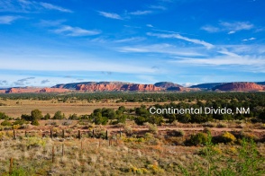 Entrada sandstone cliffs, Iyanbito member, Continental Divide, New Mexico, USA, fotoeins.com