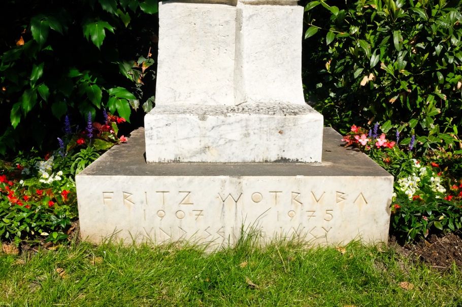 Fritz Wotruba, Wiener Zentralfriedhof, Wien, Vienna, Austria, Österreich, fotoeins.com